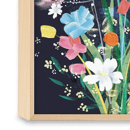Houten artframe combineert de warme en natuurlijke uitstraling van hout met een strakke en stijlvolle afwerking, voor een verfijnde en sfeervolle presentatie van jouw favoriete kunstwerk. Bij deze afwerking wordt het kunstwerk gepresenteerd in een elegante houten lijst die het geheel een warme en eigentijdse uitstraling geeft. Het resultaat is een kunstwerk dat direct klaar is om op te hangen en dat de natuurlijke charme van hout combineert met een verfijnde afwerking. Houten artframe staat bekend om zijn warme en natuurlijke uitstraling waarbij de houten lijst het kunstwerk op een sfeervolle en stijlvolle manier omkadert. De combinatie van het natuurlijke hout en de strakke afwerking zorgt voor een verfijnde en complete presentatie die perfect past in zowel moderne als landelijke en sfeervolle interieurs. Dankzij de hoogwaardige materialen en de zorgvuldige afwerking is dit een tijdloze en warme keuze voor wie zijn kunstwerk volledig afgewerkt wil presenteren. Houten artframe brengt direct een gevoel van warmte, natuurlijkheid en verfijning in je woonkamer, werkruimte of hal. Kies voor deze sfeervolle afwerking en geef je kunstwerk een warme en complete presentatie.